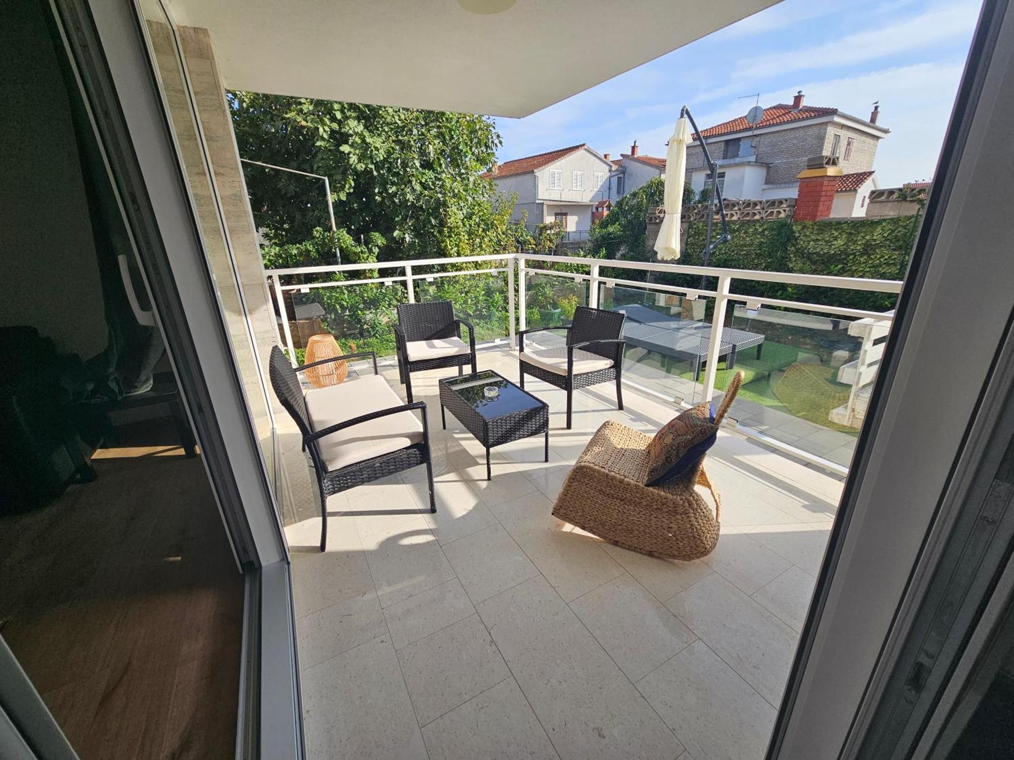 Vila Regina Apartment Rex With Swimming Pool يزيرا المظهر الخارجي الصورة